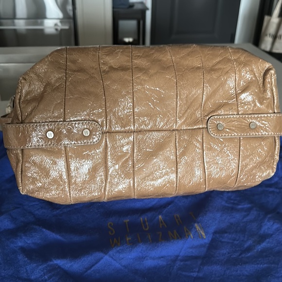 Stuart Weitzman Vintage Tan Crackle Leather Hobo Bag With Bag Charm and Dust Bag - Picture 5 of 12